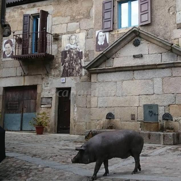 Casa Rural Amparo Mogarraz Ngoại thất bức ảnh